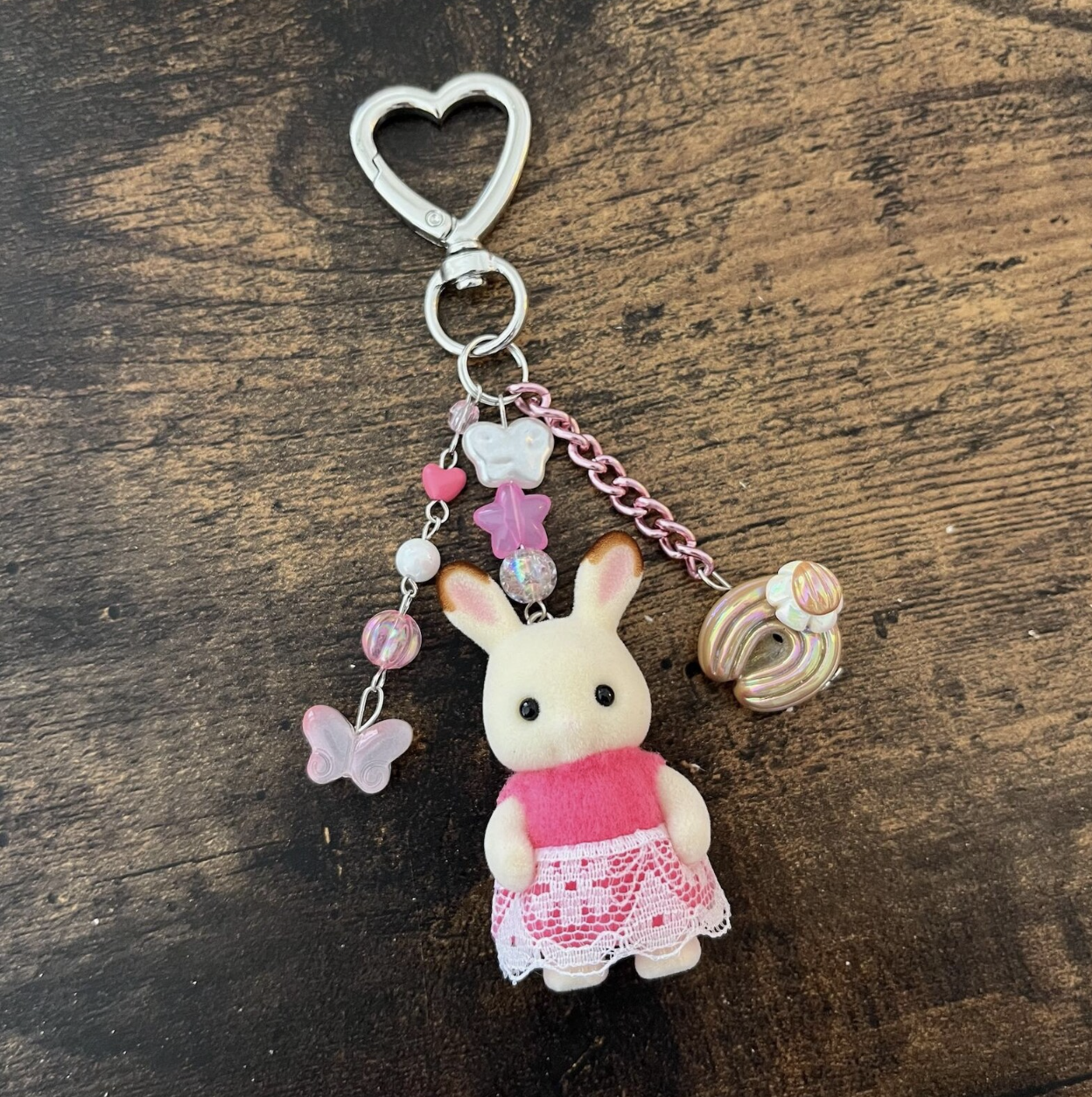 Sylvanian Families Calico Critters Baby Rabbit Keychain | Beaded Key Charm | Bag Charm