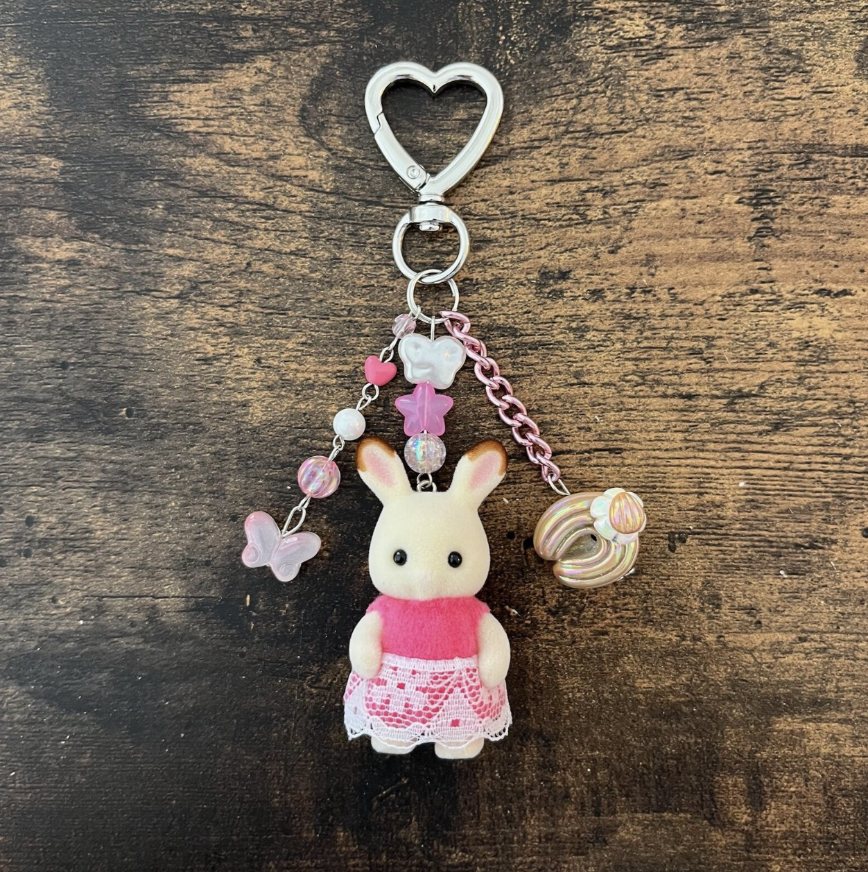 Sylvanian Families Calico Critters Baby Rabbit Keychain | Beaded Key Charm | Bag Charm